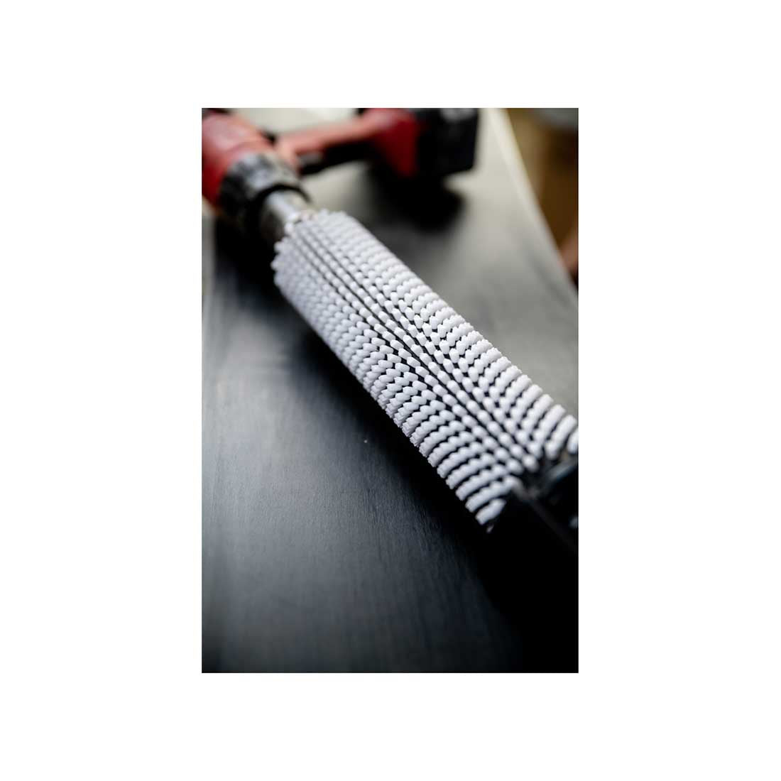Roto-Brush 11" Nylon Snowboard / Ski Waxing Brush / Includes Handle / Guard