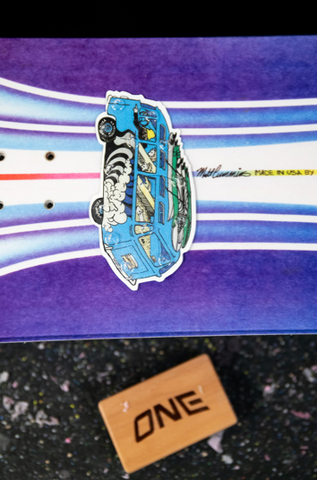 MC BUS Snowboard Stomp Pad